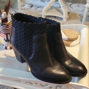Jessica Simpson Leather Black Booties Sz 7.5